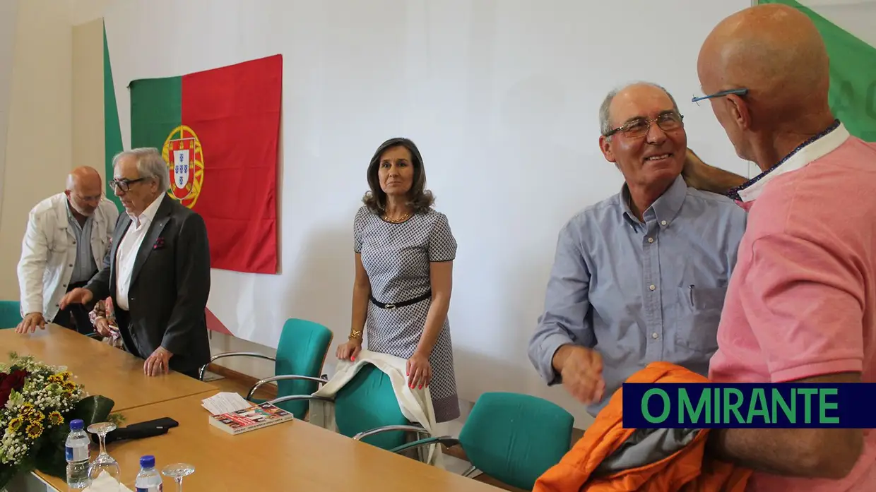 Casa cheia em Rio Maior para o lançamento da autobiografia de Jorge Miguel