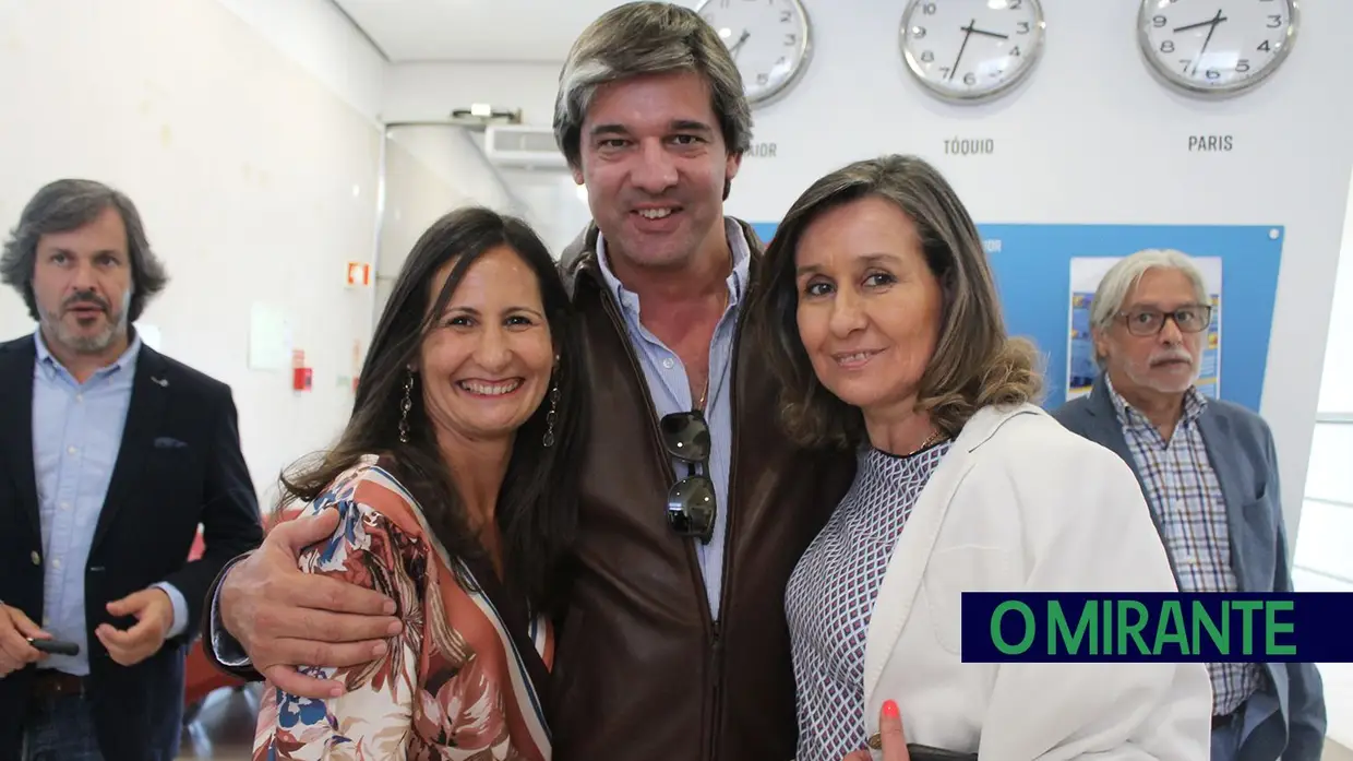 Casa cheia em Rio Maior para o lançamento da autobiografia de Jorge Miguel