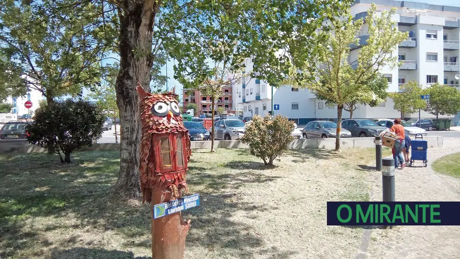 Pólen das árvores continua a motivar queixas em Rio Maior Pólen das árvores continua a motivar queixas em Rio Maior