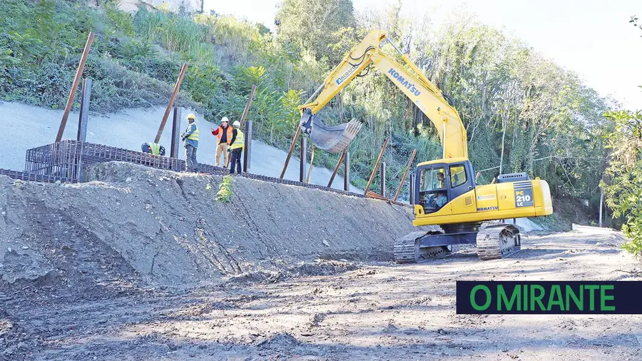 Orçamento das obras nas barreiras de Santarém continua a derrapar Orçamento das obras nas barreiras de Santarém continua a derrapar