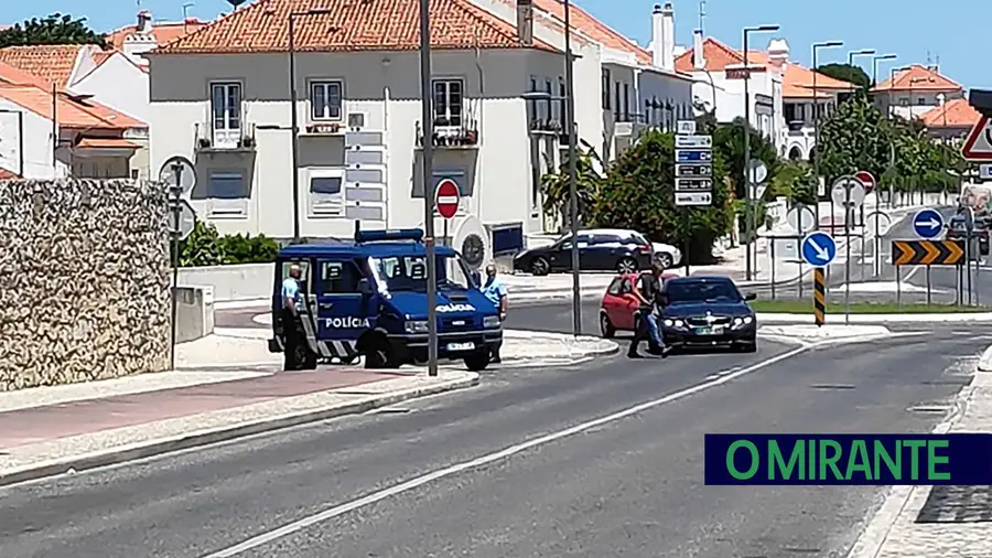 Agridem idosa numa tentativa de assalto em Santarém Agridem idosa numa tentativa de assalto em Santarém