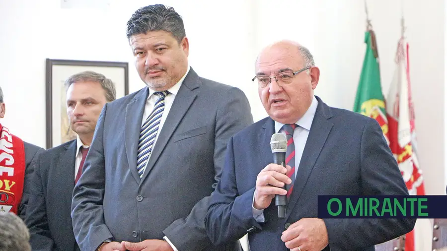 Adeptálhos!!! Adeptálhos!!!