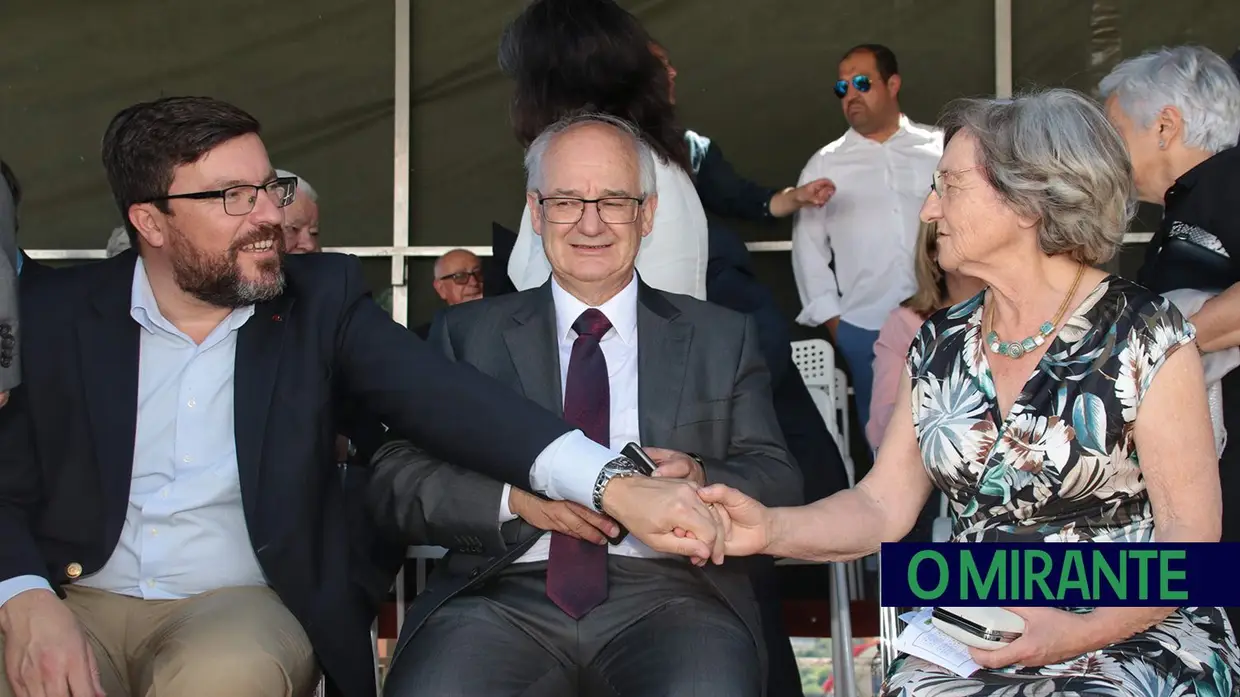 Salgueiro Maia homenageado em Castelo de Vide com comitiva de Santarém