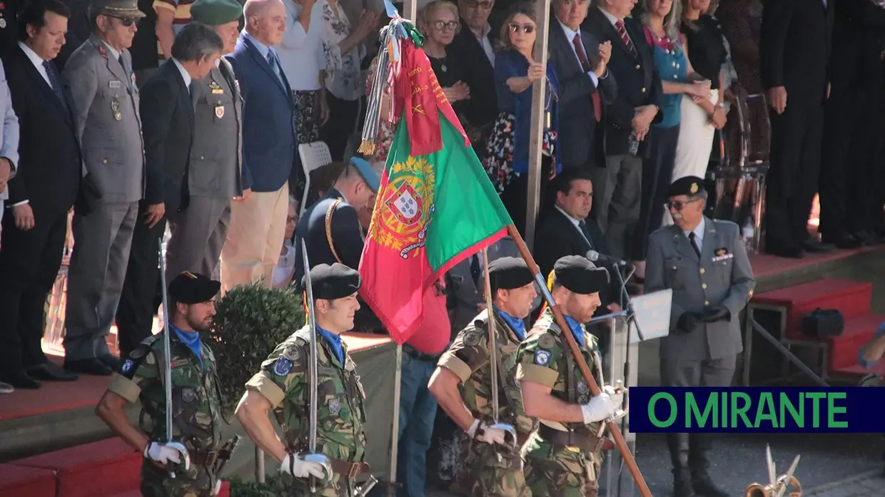 Salgueiro Maia homenageado em Castelo de Vide com comitiva de Santarém