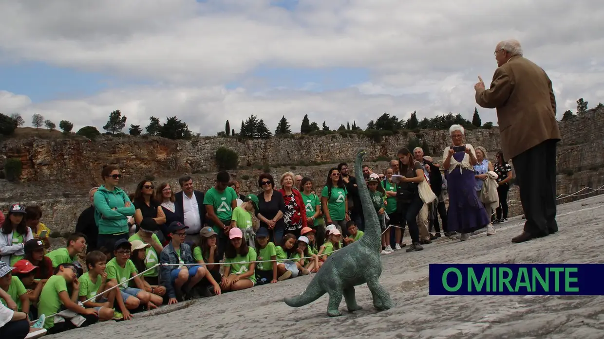 Projecto de 450 mil euros para pegadas de dinossáurios da Serra de Aire