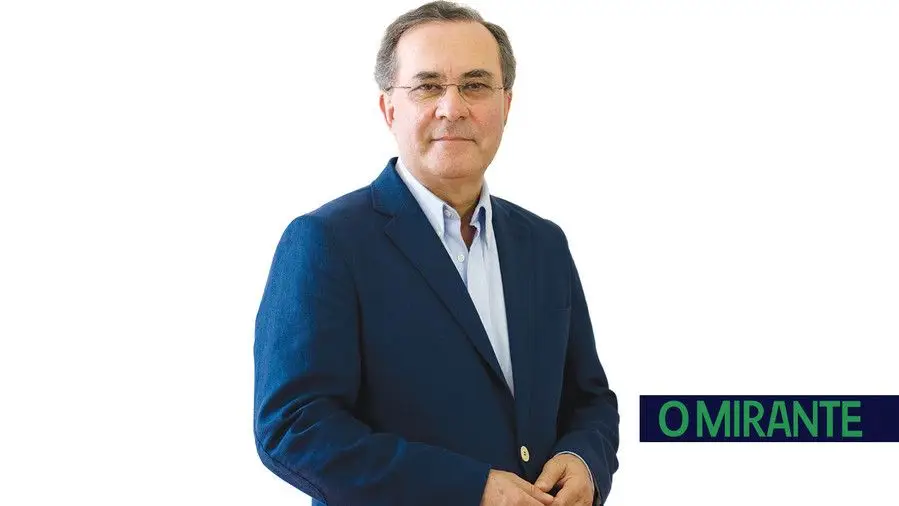 Escolha do cabeça de lista por Santarém gera divisões no Bloco Escolha do cabeça de lista por Santarém gera divisões no Bloco