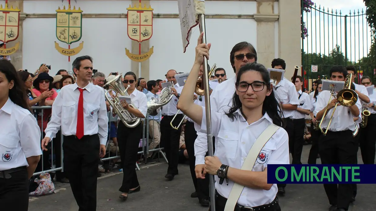 Cortejo principal Festa dos Tabuleiros em Tomar