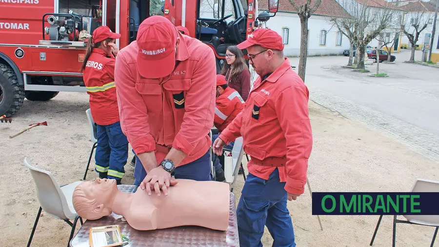 Autarca de Tomar garante que acabou pagamento de horas extra aos bombeiros Autarca de Tomar garante que acabou pagamento de horas extra aos bombeiros
