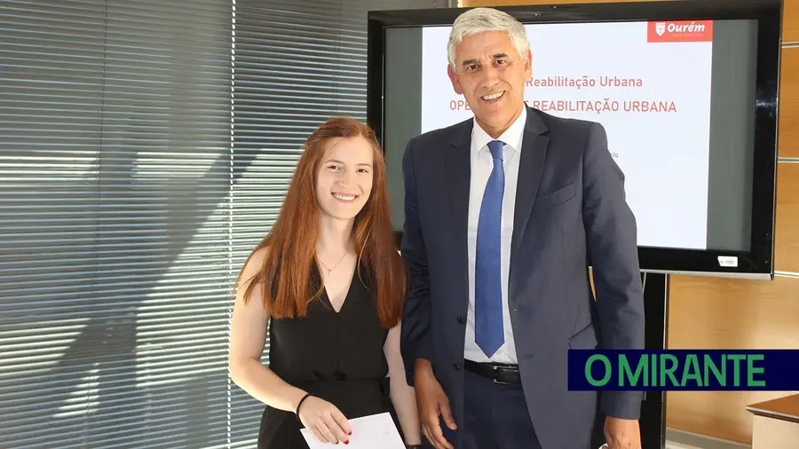 Arquitecta vence Prémio Jovem Universitário de Ourém Arquitecta vence Prémio Jovem Universitário de Ourém