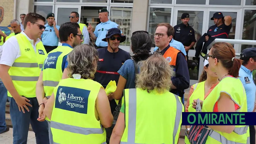 Buscas de idosa desaparecida no Cartaxo diminuem esta segunda-feira Buscas de idosa desaparecida no Cartaxo diminuem esta segunda-feira