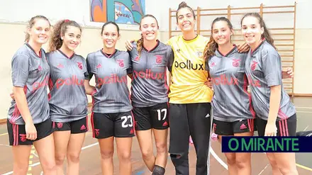 Formação do JAC Alcanena alimenta andebol feminino do Benfica Formação do JAC Alcanena alimenta andebol feminino do Benfica