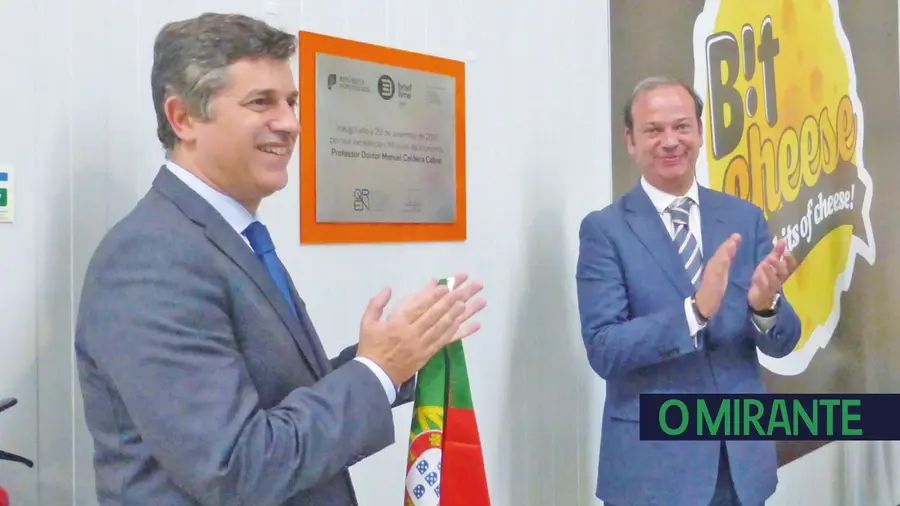 Uma espécie de pouca vergonha. Uma espécie de pouca vergonha.