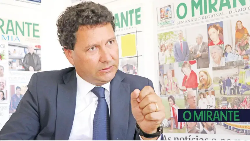 Líder da distrital do PSD pede a Rio que tire conclusões do mau resultado em Santarém Líder da distrital do PSD pede a Rio que tire conclusões do mau resultado em Santarém