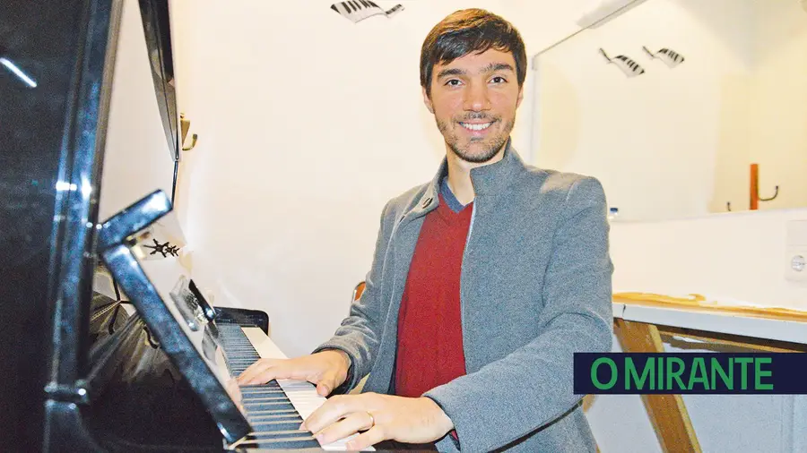 Entrevista: Filarmónicas também produzem grandes músicas como os conservatórios Entrevista: Filarmónicas também produzem grandes músicas como os conservatórios