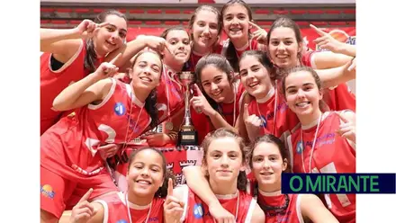Santarém Basket vence distrital sub-16 Santarém Basket vence distrital sub-16