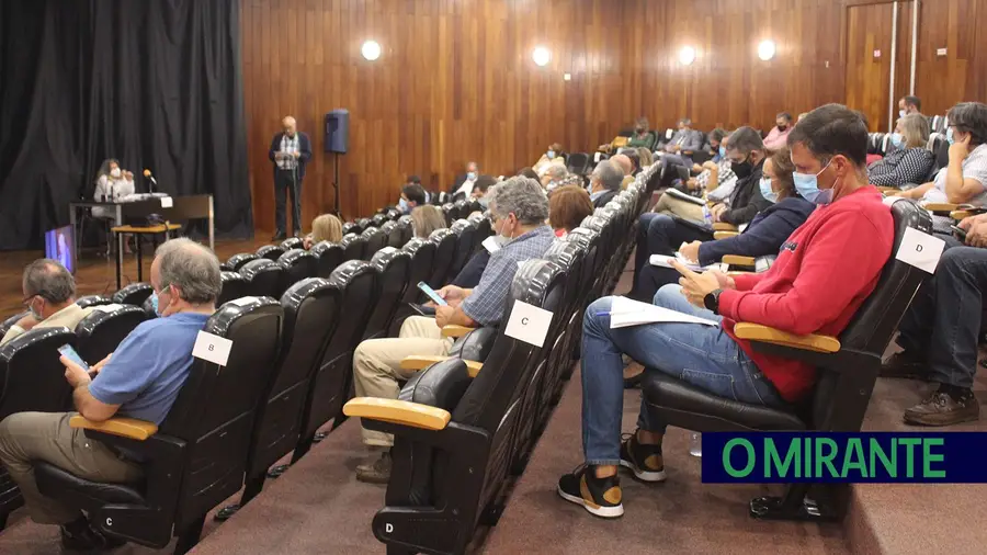 Redes sociais para que vos quero! Redes sociais para que vos quero!