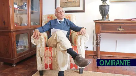 O último dinossauro das autarquias gostaria de ver os colegas com mais acção e menos conversa O último dinossauro das autarquias gostaria de ver os colegas com mais acção e menos conversa
