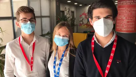 Os alunos João Ferreira, João Martim dos Santos e Adriana Ferreira Os alunos João Ferreira, João Martim dos Santos e Adriana Ferreira
