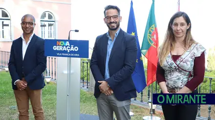 Assinado acordo de coligação em Vila Franca de Xira entre PSD, CDS, PPM e MPT Assinado acordo de coligação em Vila Franca de Xira entre PSD, CDS, PPM e MPT