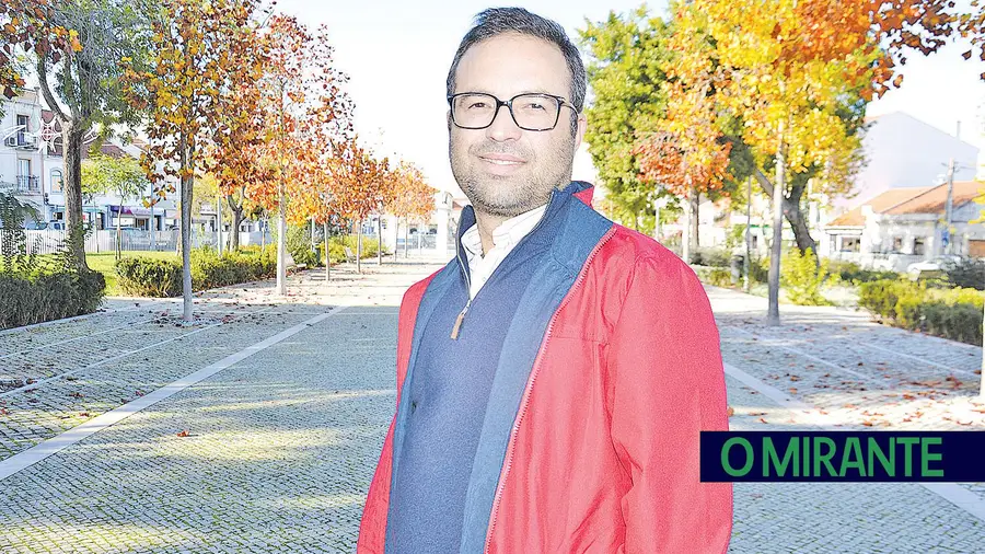 Ex-socialista ressentido tenta tramar candidatura do PS em Benavente Ex-socialista ressentido tenta tramar candidatura do PS em Benavente