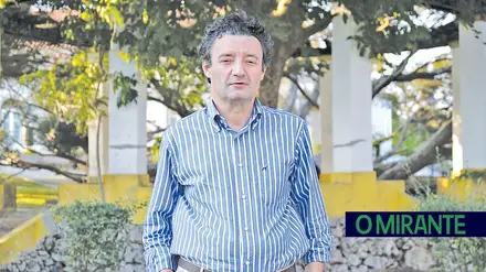 As necessidades das crianças e dos jovens estão em primeiro lugar As necessidades das crianças e dos jovens estão em primeiro lugar
