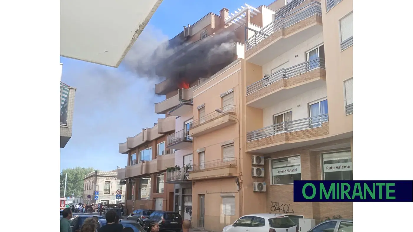 O Mirante Fogo Em Apartamento No Centro De Vfx Assusta Moradores