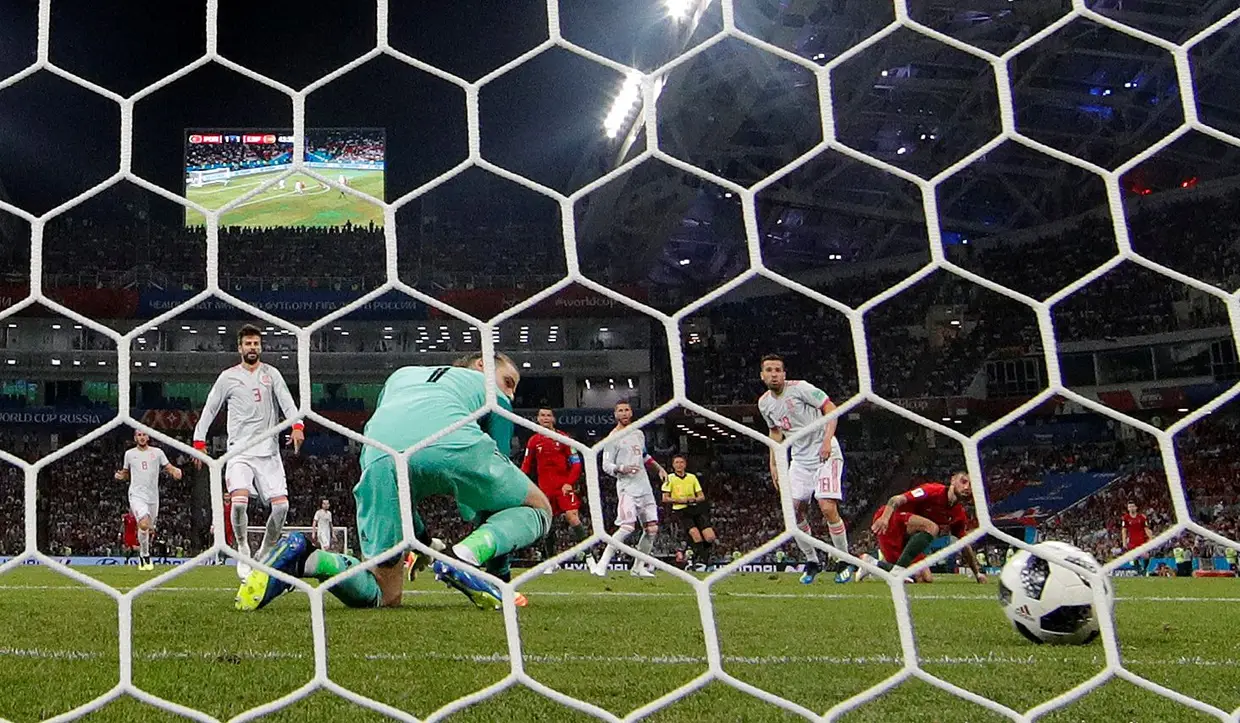 Ronaldo marca na baliza de David De Gea