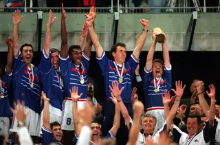 Deschamps, atual selecionador francês, capitaneou os gauleses na conquista do Mundial de 1998