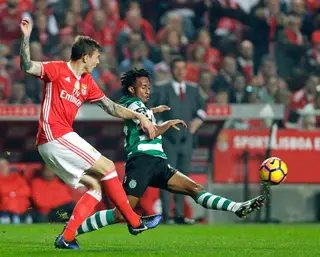 Na 1ª volta, o Benfica (de Lindelöf) venceu o Sporting (de Gelson) por 2-1
