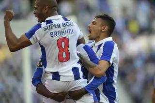 Brahimi e Soares, duas das peças fundamentais do ataque do FC Porto