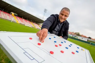 Atualmente Kenedy é treinador do Leixões