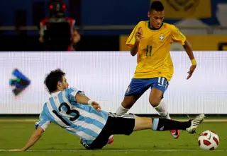 O primeiro jogo na seleção aconteceu em 2010. Até tem 77 partidas e 52 golos marcados pelo Brasil