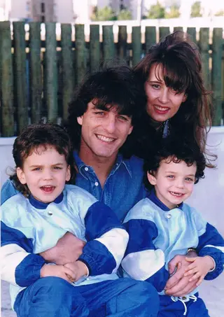 Com Isabel e os filhos Paulo e Fábio