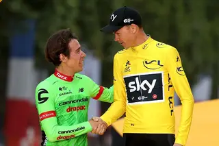 Rigoberto Uran foi segundo no pódio em Paris.