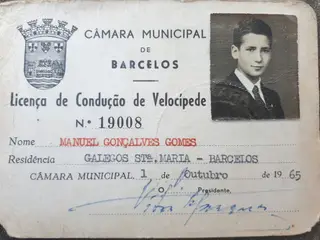 Quando o Prof. Neca tinha 14 anos era preciso uma licença para poder andar de bicicleta