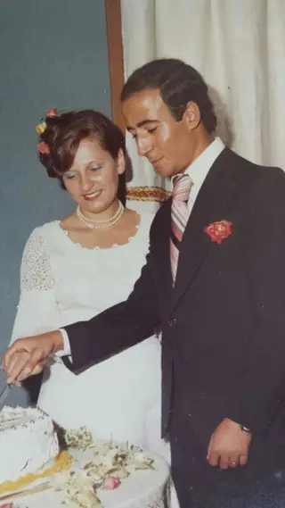 No dia do casamento. Na segunda-feira, dia 18 de setembro, comemora o 40º aniversário de casamento