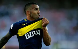 Tevez começou a jogar no Boca Juniors com 13 anos, saiu aos 21 e voltou com 31