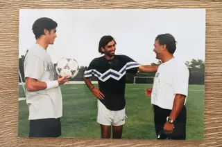 Com Emílio Peixe, ao centro, e o professor Mariano Barreto