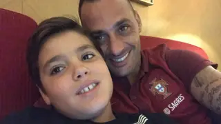 Beto com o filho Gonçalo, de nove anos