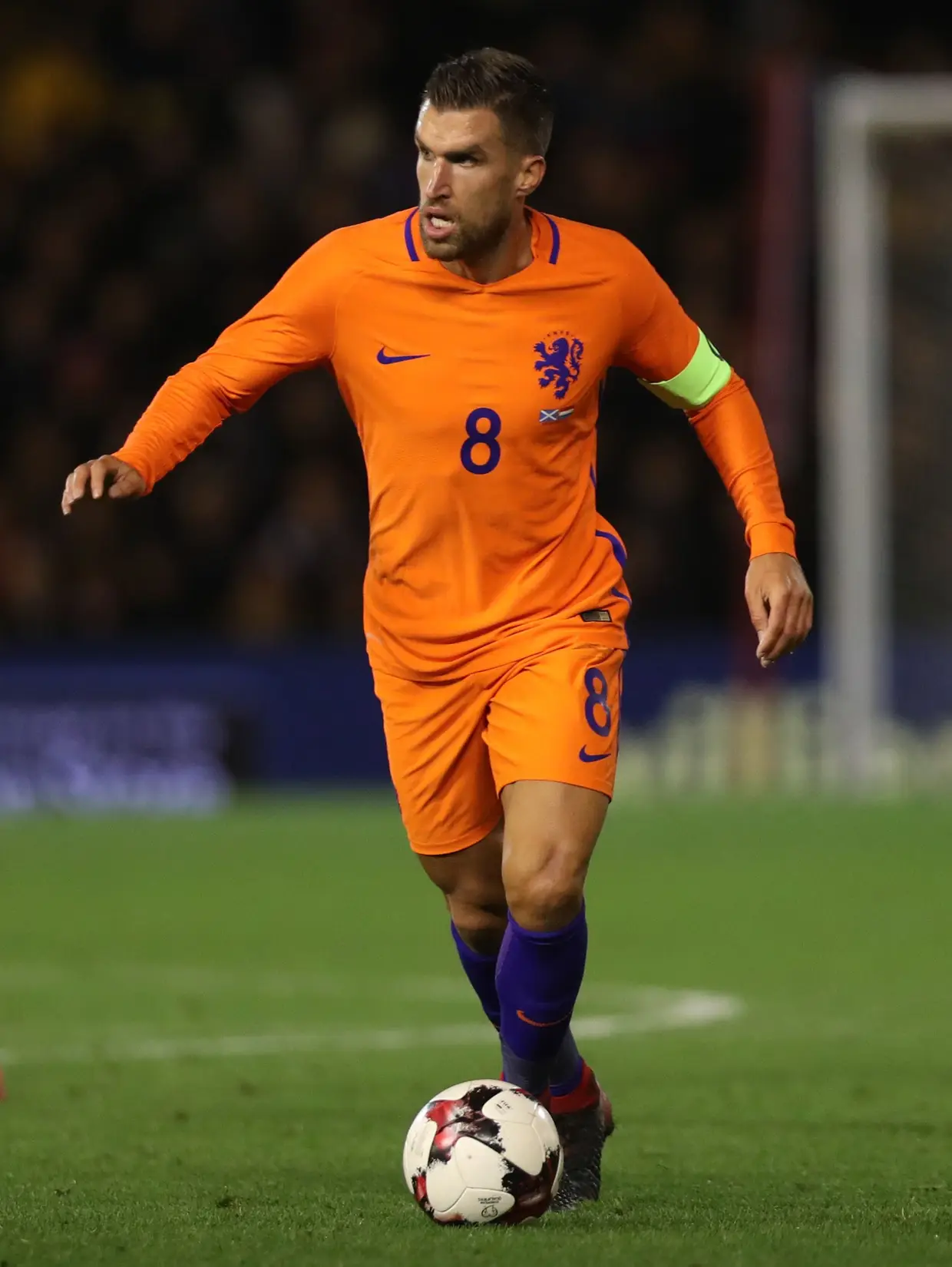Strootman (médio/Holanda)