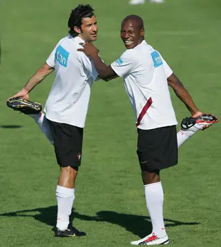 Com o ídolo Luís Figo