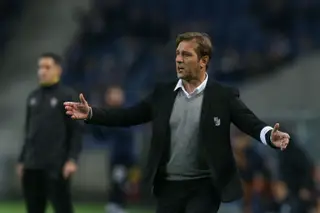 Pedro Martins durante um jogo do V. Guimarães, equipa que liderou de 2016 a 2018