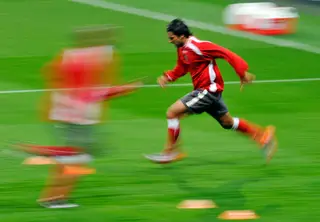 O lateral direito passou uma época e meia no Sporting de Braga, clube com o qual jogou uma final da Liga Europa, em 2011, contra o FC Porto.
