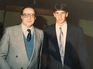 Com Jorge Pinto da Costa, presidente do FCP, clube que o foi buscar aos juniores do S.C. Vila Real