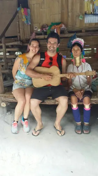 Delfim com a mulher durante umas férias em Chiang Mai, na Tailândia
