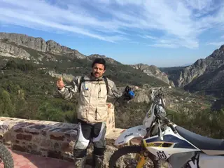Delfim durante um passeio de moto, na Pampilhosa da Serra