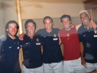 Hugo Viana, Paulo Sousa Frechaut, Figo e Abel Xavier, num encontro da seleção,