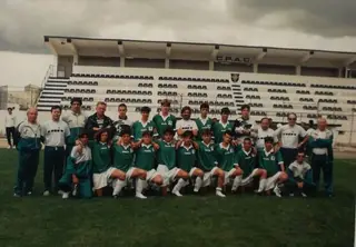 José Moreira, o primeirio jogador em pé à direita, na equipa que disputou o Torneio Interassociações