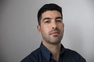 Carlos Saleiro tem 32 anos e é pai de uma menina, quase com dois anos