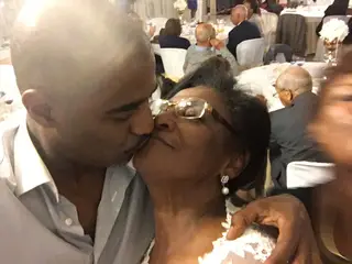 Oceano com a mãe, a sua grande paixão